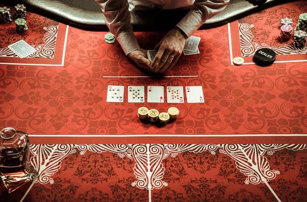 Bet with Confidence at Unovegas